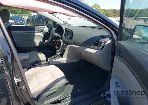 2017 Hyundai Elantra Se z USA, uszkodzony, nr VIN 5NPD74LF4HH143312